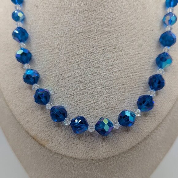 Vintage Blue AB Aurora Borealis Faceted Crystal Beaded Necklace Estate Find - Picture 4 of 4